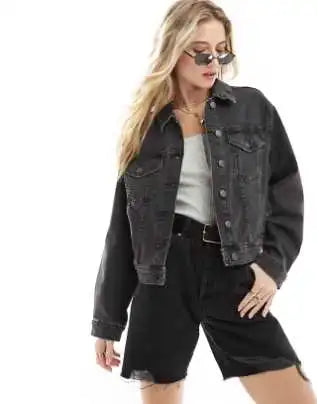 Women Black Denim Western Jacket in Wash