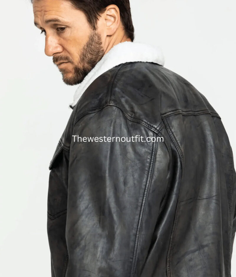 Sherpa Lined Conceal Carry Leather Jacket for Men - Image 2