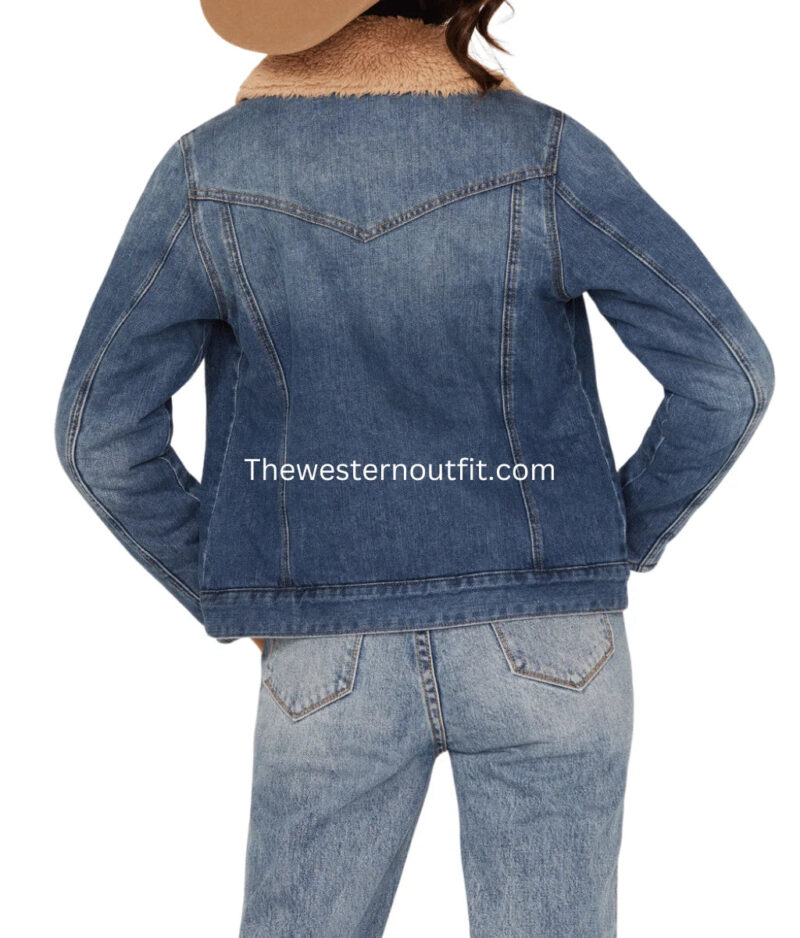 Women's Dark Wash Sherpa Lined Blue Denim Jacket - Image 4