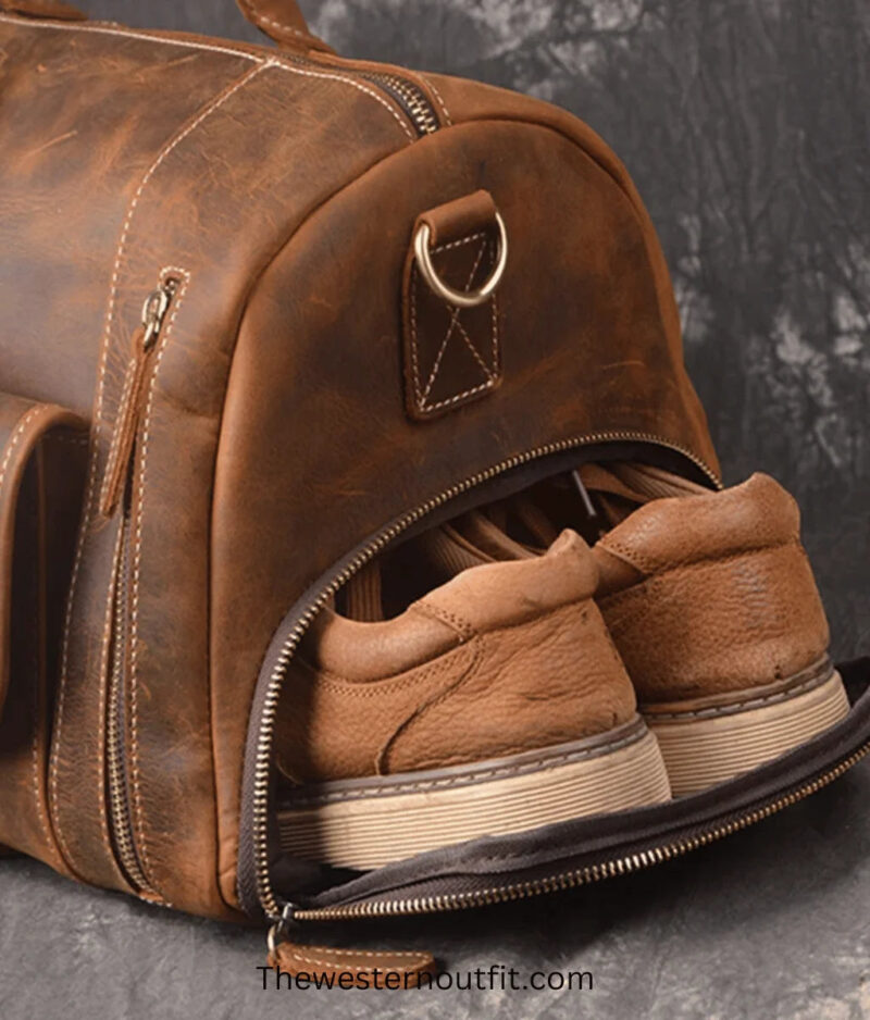 The Bard Weekender Handmade Leather Duffle Bag - Image 6
